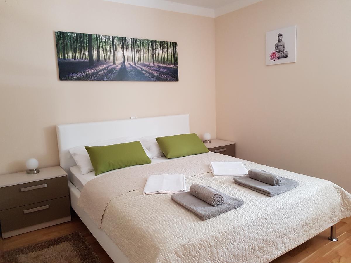 Apartman Branka Starigrad Paklenica Eksteriør bilde
