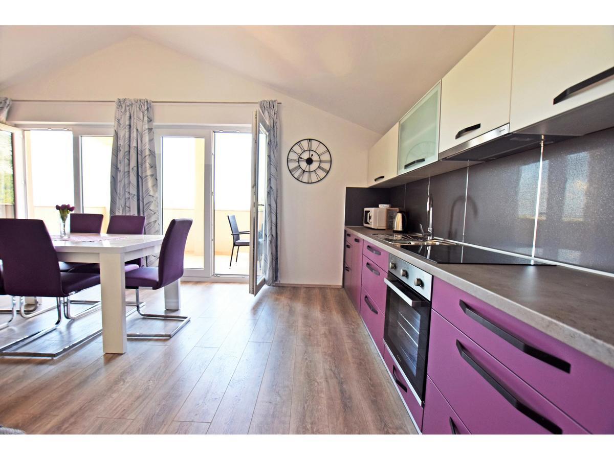 Apartman Branka Starigrad Paklenica Rom bilde